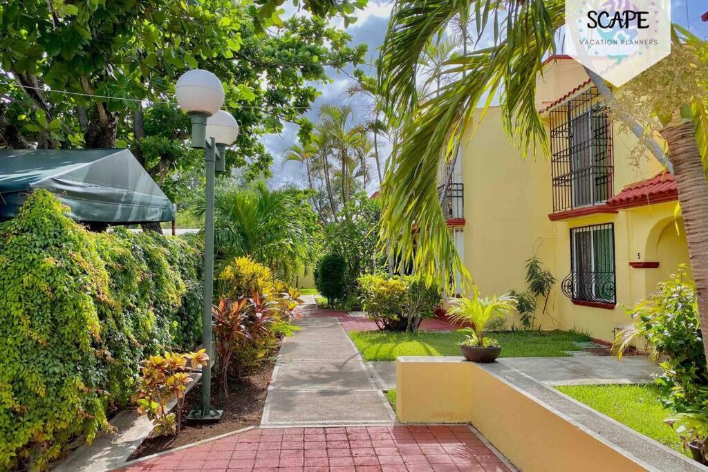 Amplia Y Calida Casa Cerca De Plaza Las Americas Villa Cancun Exterior photo